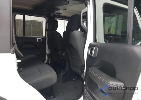 2018 Jeep Wrangler Unlimited Sahara 4X4 из США, поврежденный, VIN 1C4HJXEG0JW156293